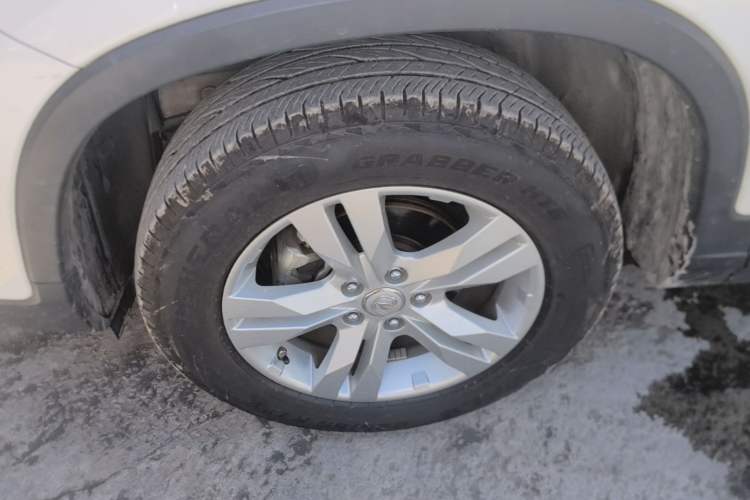 Used CHANGAN CS75 2017 Shangkui Edition 1.5T Automatic Sharp Model Left Front Wheel Hub
