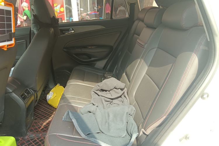 Used CHANGAN CS75 2017 Shangku Edition 1.5T Manual ZhiXiang Model Left Rear Seat
