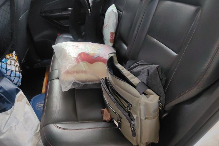 Used CHANGAN CS75 2017 Shangku Edition 1.5T Manual ZhiXiang Model Left Rear Seat