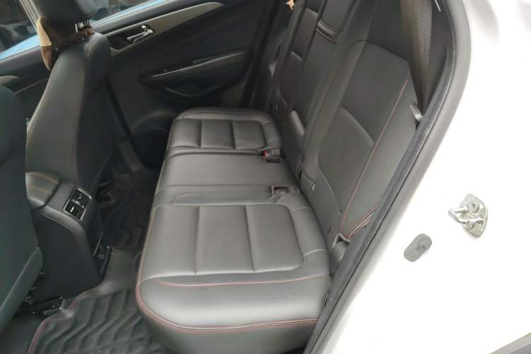 Used CHANGAN CS75 2017 Shangkui Edition 1.5T Manual Fengxiang Model Left Rear Seat