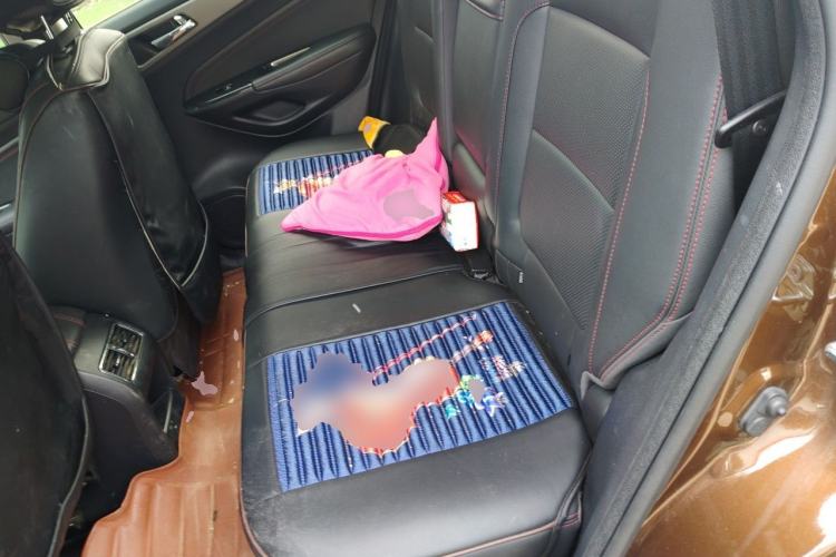 Used CHANGAN CS75 2017 Shangku Edition 1.5T Manual ZhiXiang Model Left Rear Seat