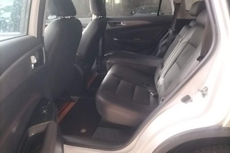 Used CHANGAN CS75 2017 Shangkui Edition 1.5T Manual Fengxiang Model Left Rear Seat