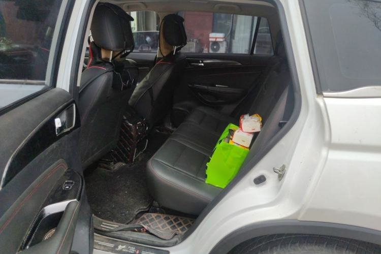 Used CHANGAN CS75 2017 Shangku Edition 1.5T Manual ZhiXiang Model Left Rear Seat