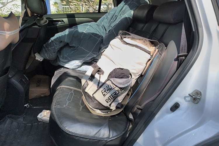 Used CHANGAN CS75 2017 Shangku Edition 1.5T Manual ZhiXiang Model Left Rear Seat