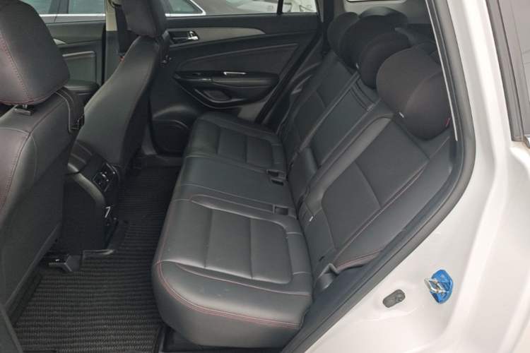 Used CHANGAN CS75 2017 Shangkui Edition 1.5T Automatic Fengxiang Model Left Rear Seat