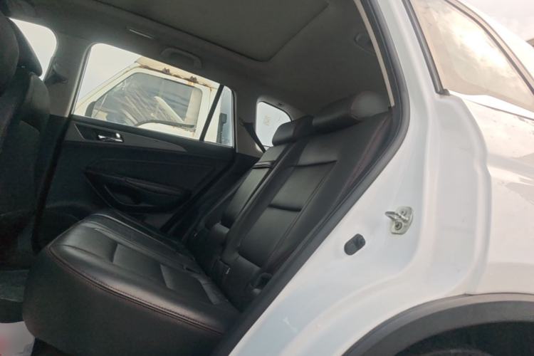 Used CHANGAN CS75 2017 Shangkui Edition 1.5T Automatic Fengxiang Model Left Rear Seat
