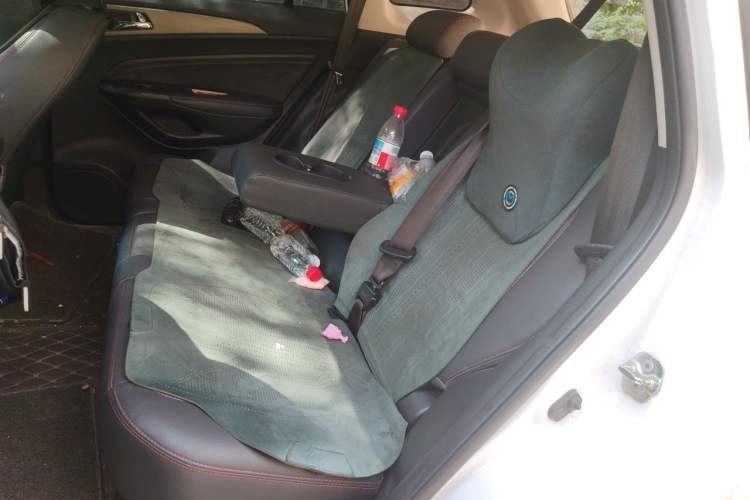 Used CHANGAN CS75 2017 Shangkui Edition 1.5T Manual Fengxiang Model Left Rear Seat