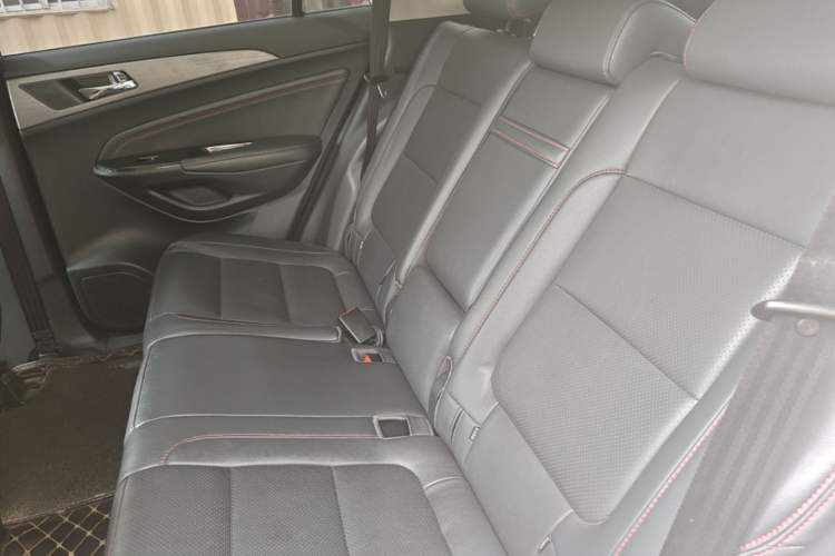 Used CHANGAN CS75 2017 Shangkui Edition 1.5T Automatic Fengxiang Model Left Rear Seat