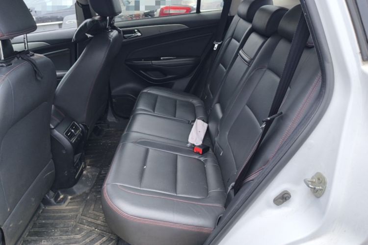 Used CHANGAN CS75 2017 Shangkui Edition 1.5T Automatic Fengxiang Model Left Rear Seat