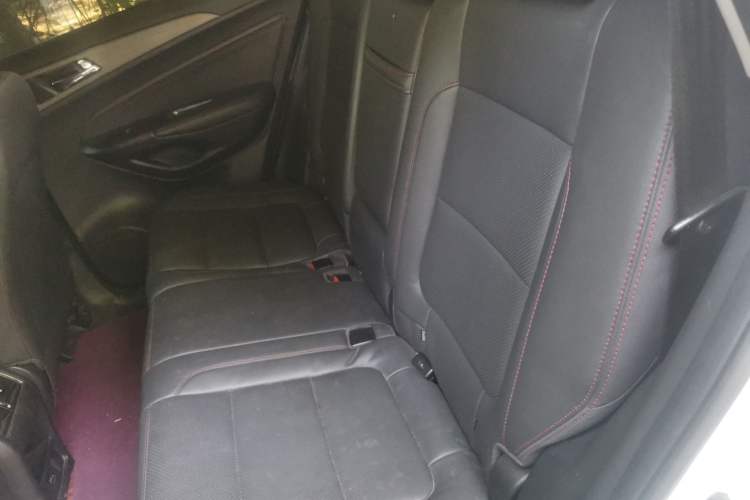 Used CHANGAN CS75 2017 Shangkui Edition 1.5T Automatic Fengxiang Model Left Rear Seat