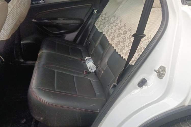 Used CHANGAN CS75 2017 Shangkui Edition 1.5T Automatic Fengxiang Model Left Rear Seat