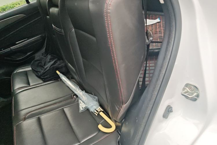 Used CHANGAN CS75 2017 Shangkui Edition 1.5T Automatic Fengyue Model Left Rear Seat