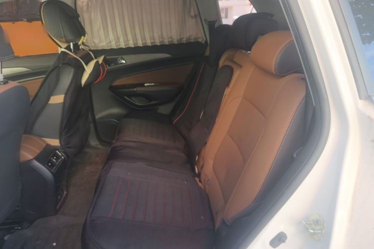Used CHANGAN CS75 2017 Shangkui Edition 1.5T Automatic Fengyue Model Left Rear Seat