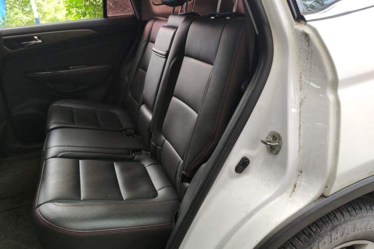 Used CHANGAN CS75 2017 Shangkui Edition 1.5T Manual Enjoyment Model Left Rear Seat