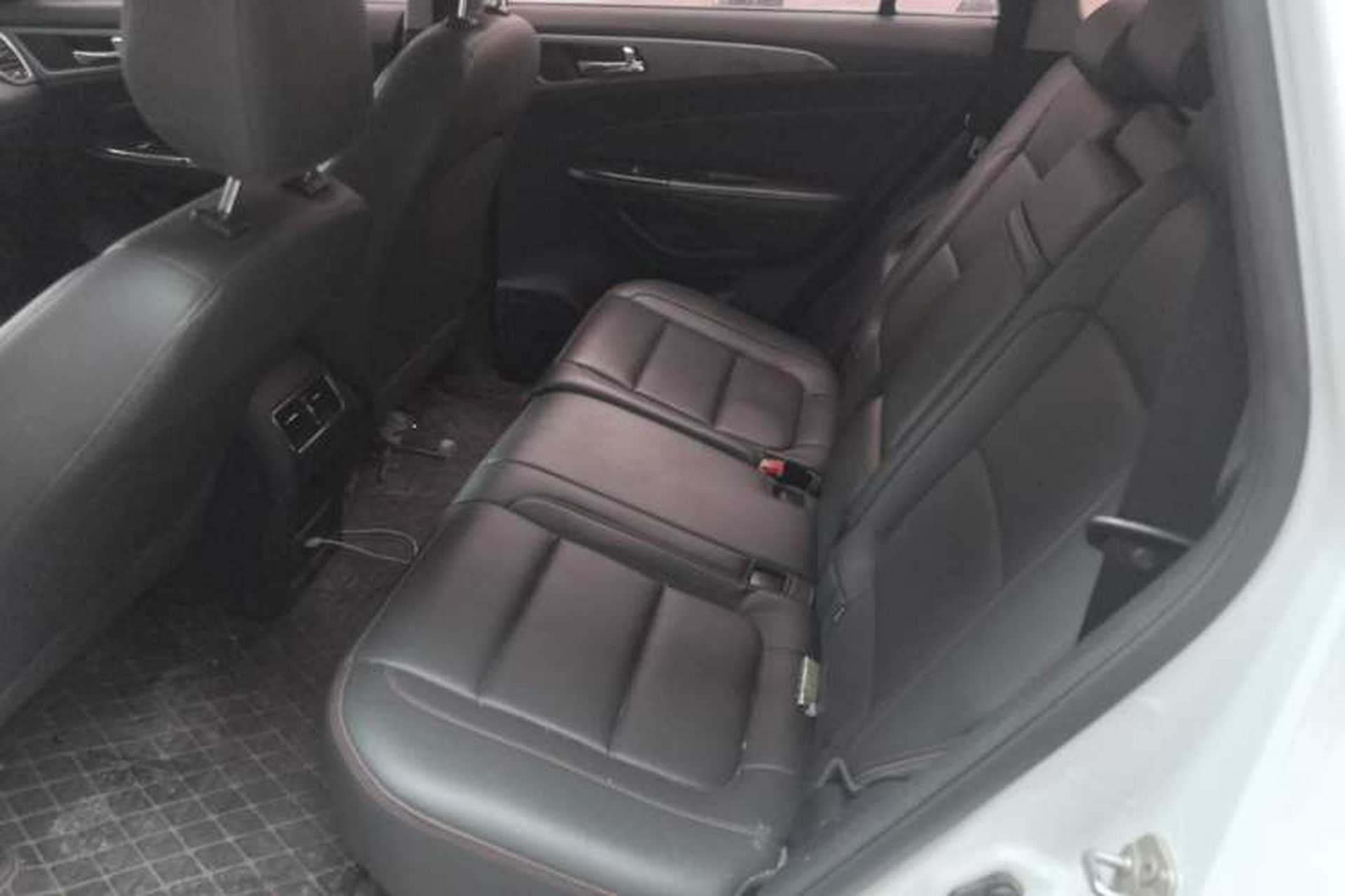 Used CHANGAN CS75 2017 Shangkui Edition 1.5T Automatic Fengxiang Model Left Rear Seat