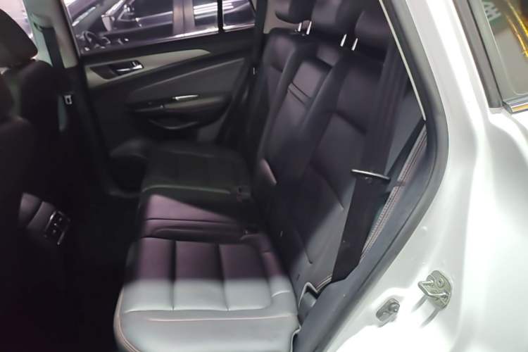Used CHANGAN CS75 2017 Shangkui Edition 1.5T Automatic Fengxiang Model Left Rear Seat