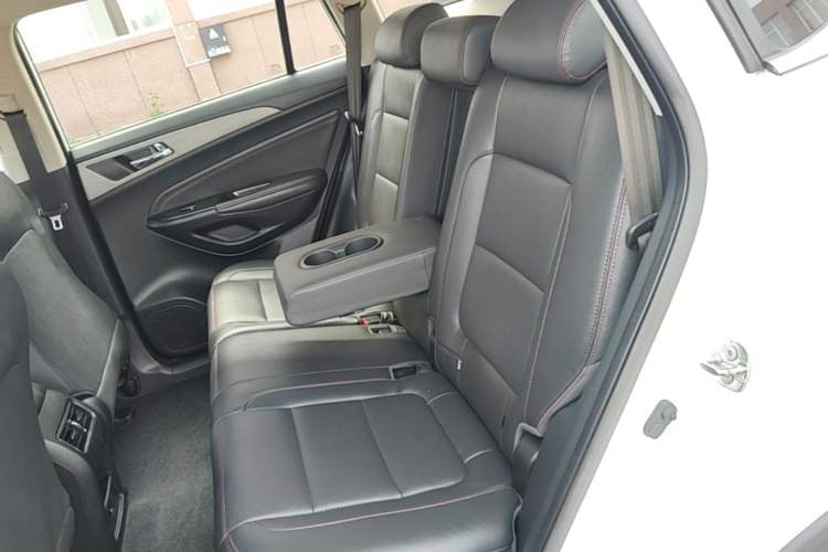 Used CHANGAN CS75 2017 Shangkui Edition 1.5T Manual Fengxiang Model Left Rear Seat