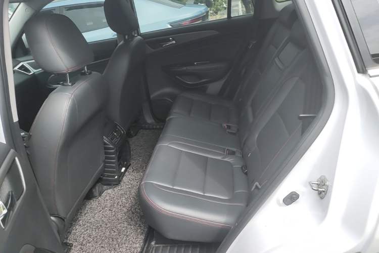 Used CHANGAN CS75 2017 Shangkui Edition 1.5T Automatic Fengxiang Model Left Rear Seat