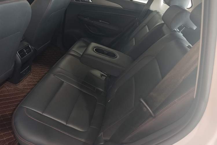 Used CHANGAN CS75 2017 Shangkui Edition 1.5T Manual Fengxiang Model Left Rear Seat
