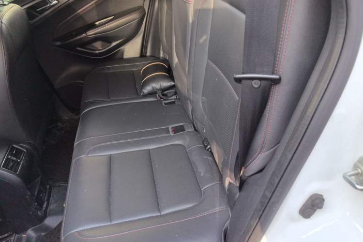 Used CHANGAN CS75 2017 Shangkui Edition 1.5T Automatic Fengxiang Model Left Rear Seat