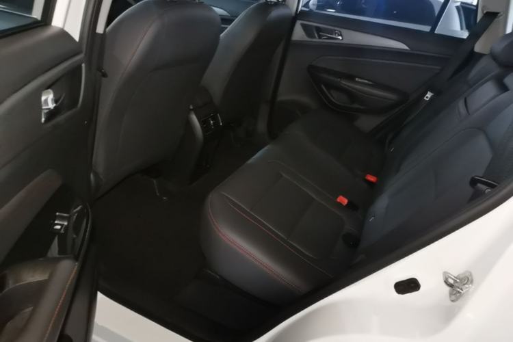 Used CHANGAN CS75 2017 Shangkui Edition 1.5T Automatic Fengxiang Model Left Rear Seat