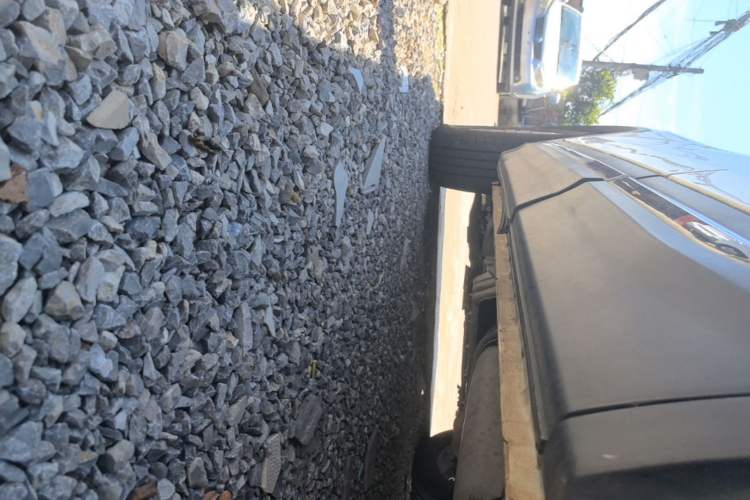 Used CHANGAN CS75 2017 Shangkui Edition 1.5T Automatic Fengxiang Model Left Side Sill