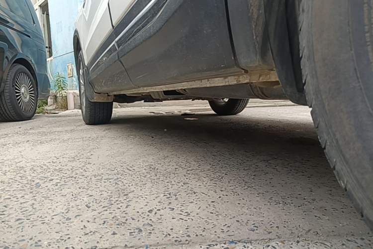 Used CHANGAN CS75 2017 Shangkui Edition 1.5T Manual Enjoyment Model Left Side Sill