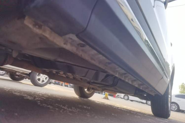 Used CHANGAN CS75 2017 Shangku Edition 1.5T Manual ZhiXiang Model Left Side Sill