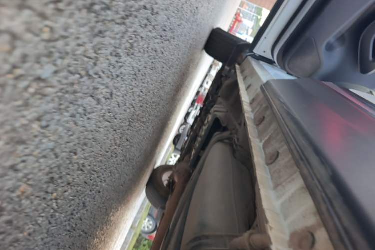 Used CHANGAN CS75 2017 Shangku Edition 1.5T Manual ZhiXiang Model Left Side Sill