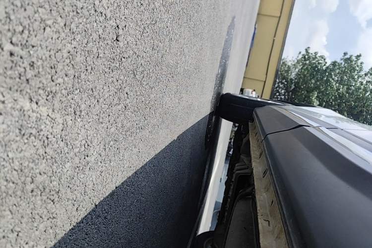 Used CHANGAN CS75 2017 Shangkui Edition 1.5T Automatic Fengxiang Model Left Side Sill