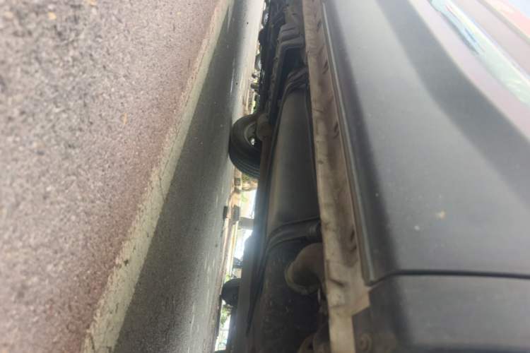 Used CHANGAN CS75 2017 Shangkui Edition 1.5T Automatic Fengyue Model Left Side Sill