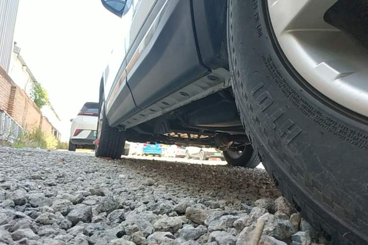 Used CHANGAN CS75 2017 Shangku Edition 1.5T Manual ZhiXiang Model Left Side Sill