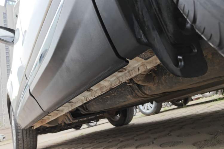 Used CHANGAN CS75 2017 Shangku Edition 1.5T Manual ZhiXiang Model Left Side Sill
