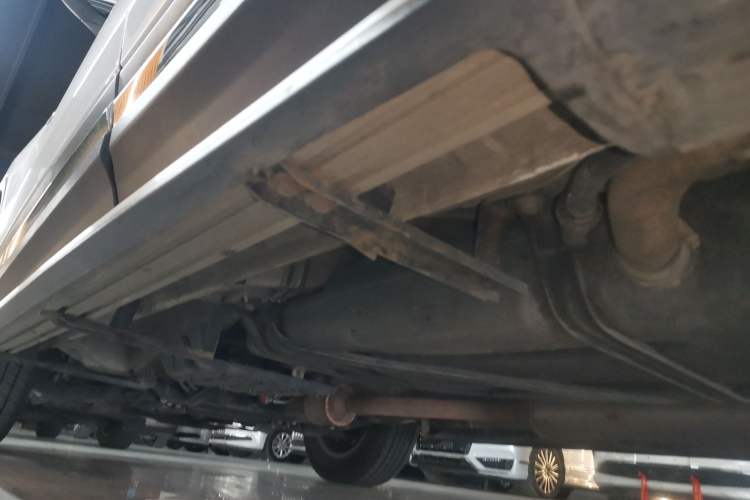 Used CHANGAN CS75 2017 Shangkui Edition 1.5T Automatic Fengxiang Model Left Side Sill