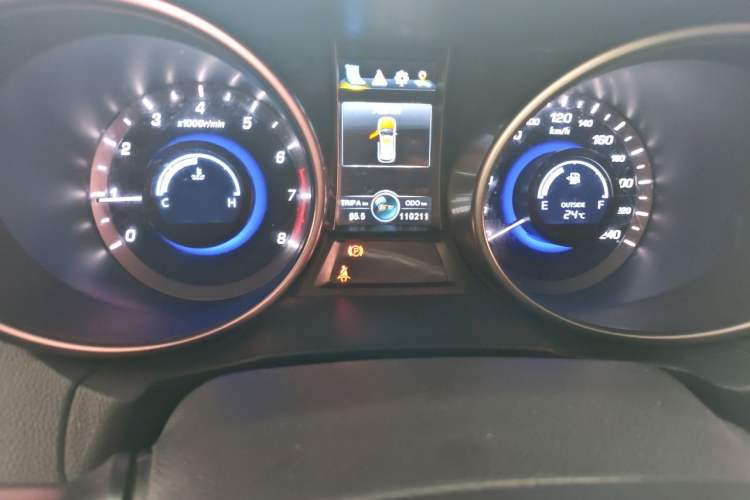 Used CHANGAN CS75 2017 Shangku Edition 1.5T Manual ZhiXiang Model Odometer Close Up