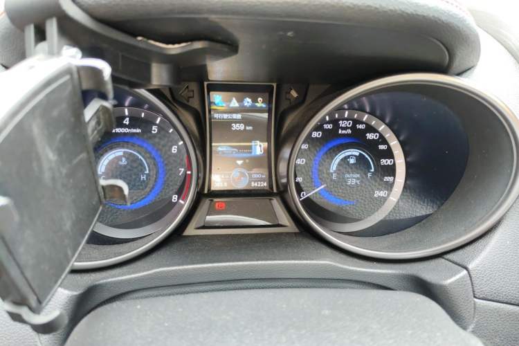 Used CHANGAN CS75 2017 Shangkui Edition 1.5T Manual Fengxiang Model Odometer Close Up