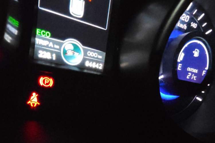 Used CHANGAN CS75 2017 Shangkui Edition 1.5T Manual Fengxiang Model Odometer Close Up