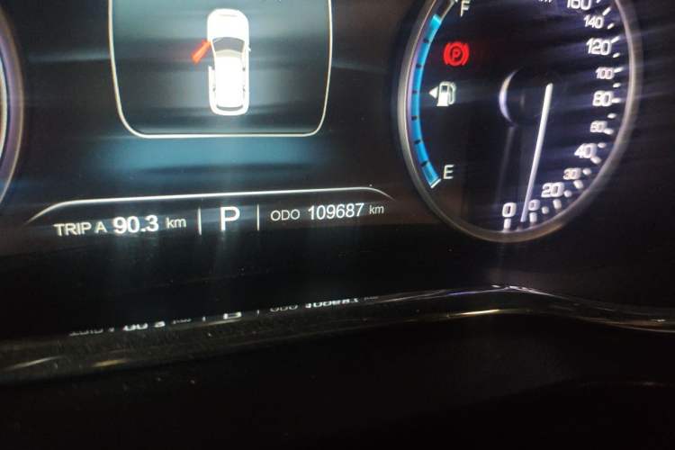 Used CHANGAN CS75 2017 Shangkui Edition 1.5T Automatic Fengxiang Model Odometer Close Up