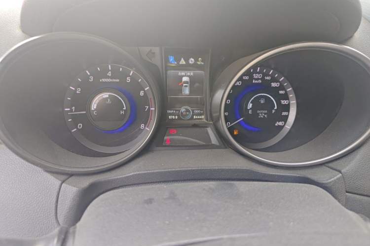 Used CHANGAN CS75 2017 Shangkui Edition 1.5T Manual Fengxiang Model Odometer Close Up