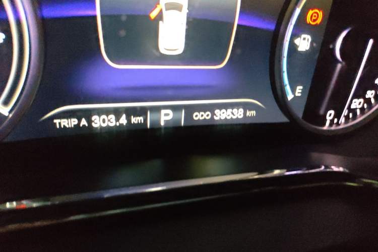 Used CHANGAN CS75 2017 Shangkui Edition 1.5T Automatic Sharp Model Odometer Close Up