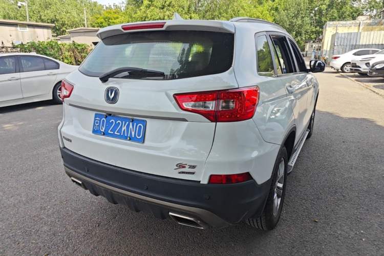 Used CHANGAN CS75 2017 Shangkui Edition 1.5T Automatic Fengyue Model Rear Right 45 Deg