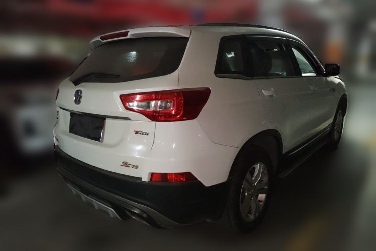 Used CHANGAN CS75 2017 Shangkui Edition 1.5T Automatic Fengxiang Model Rear Right 45 Deg