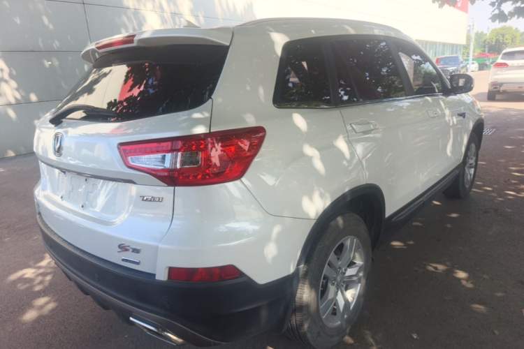 Used CHANGAN CS75 2017 Shangkui Edition 1.5T Automatic Fengyue Model Rear Right 45 Deg