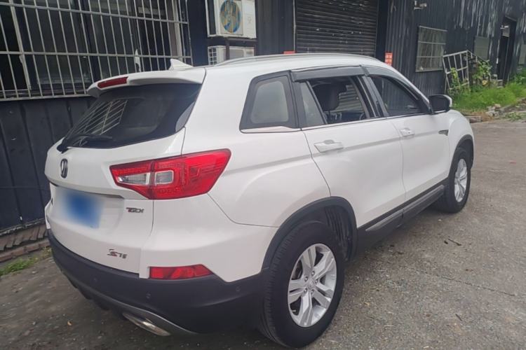 Used CHANGAN CS75 2017 Shangkui Edition 1.5T Automatic Fengyu Model Rear Right 45 Deg