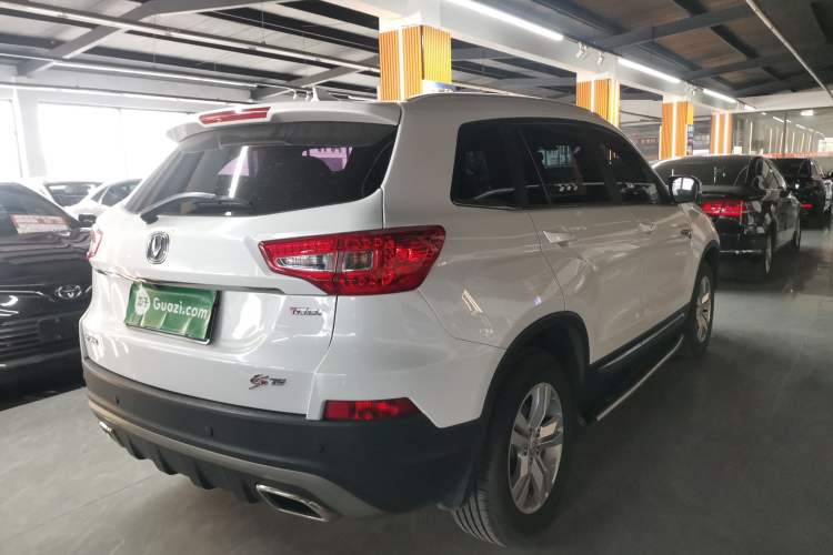Used CHANGAN CS75 2017 Shangkui Edition 1.5T Automatic Fengxiang Model Rear Right 45 Deg