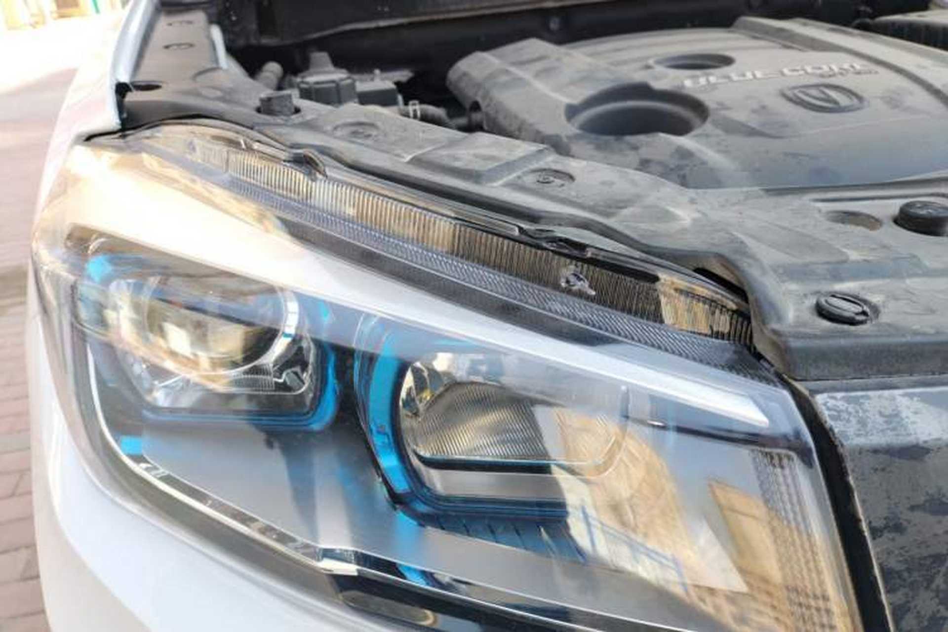 Used CHANGAN CS75 2017 Shangkui Edition 1.5T Manual Fengxiang Model Right Front Headlight
