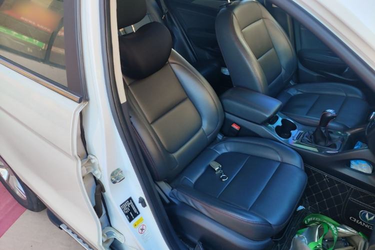 Used CHANGAN CS75 2017 Shangkui Edition 1.5T Manual Fengxiang Model Right Front Seat