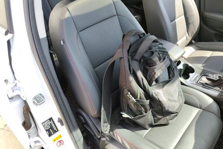 Used CHANGAN CS75 2017 Shangkui Edition 1.5T Automatic Fengyue Model Right Front Seat