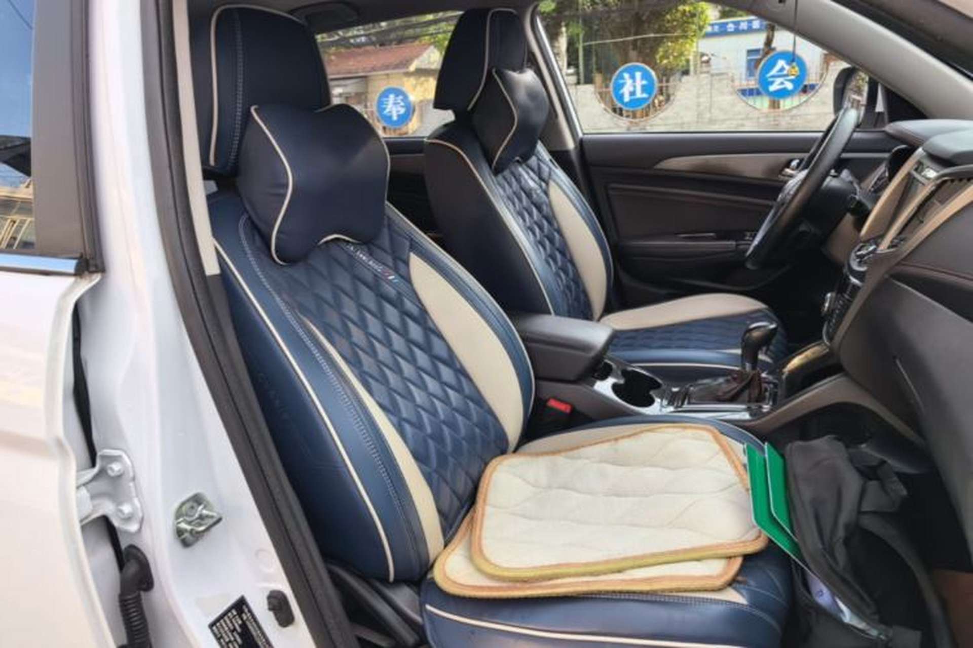 Used CHANGAN CS75 2017 Shangkui Edition 1.5T Automatic Fengyue Model Right Front Seat