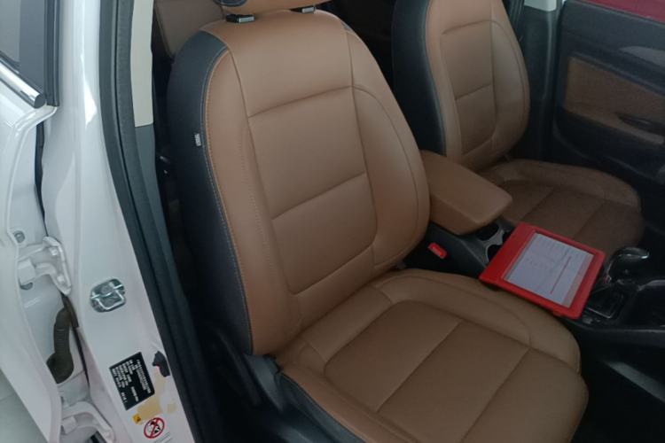 Used CHANGAN CS75 2017 Shangkui Edition 1.8T Automatic All-Wheel-Drive Elite Model Right Front Seat